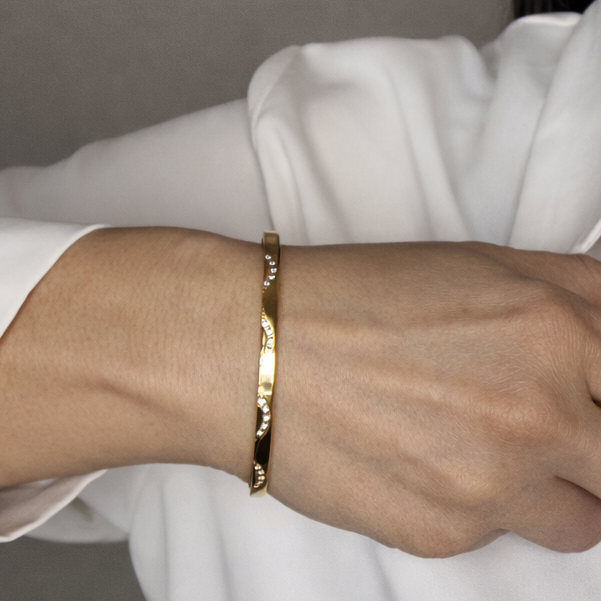 Bracciale rigido dettaglio strass