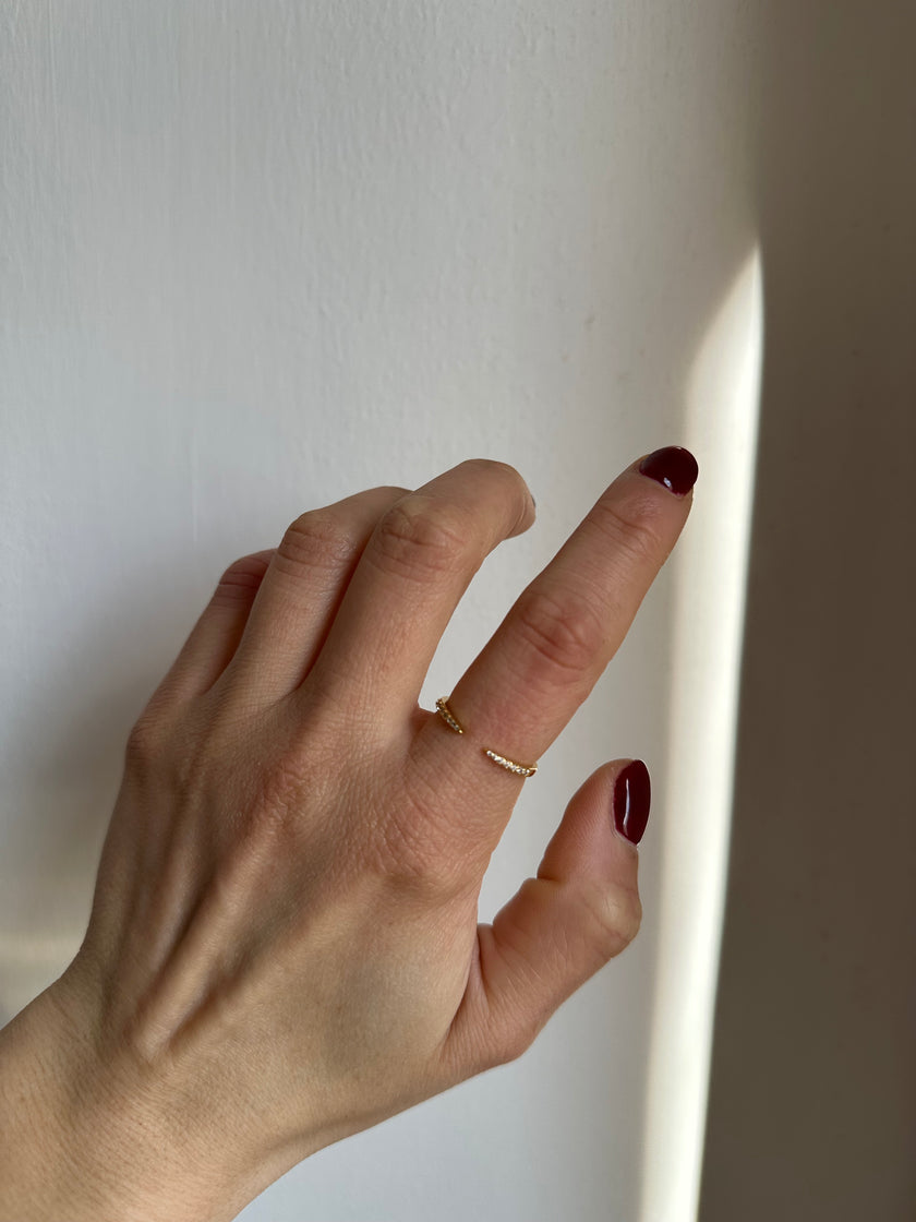 Anello sottile Lumina